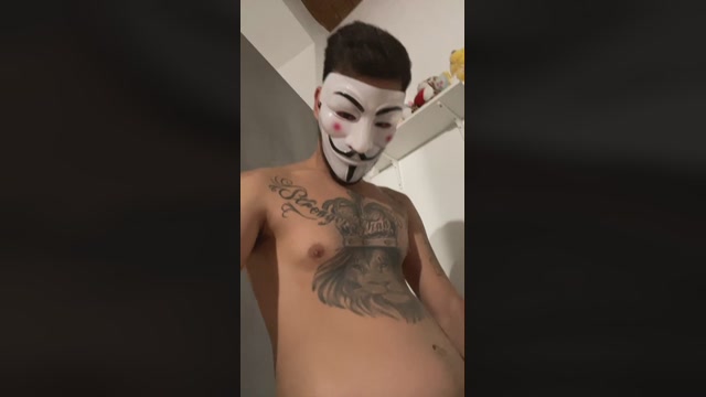 YoungPigs993  10-10-2022